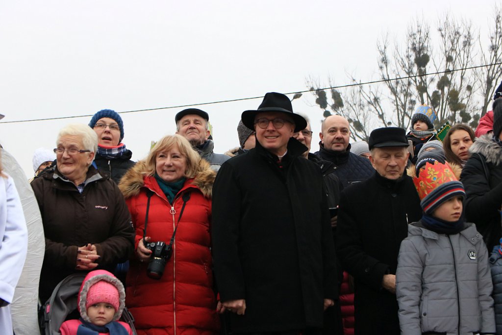 Orszak Trzech Króli w Ostrołęce [06.01.2019] - zdjęcie #76 - eOstroleka.pl