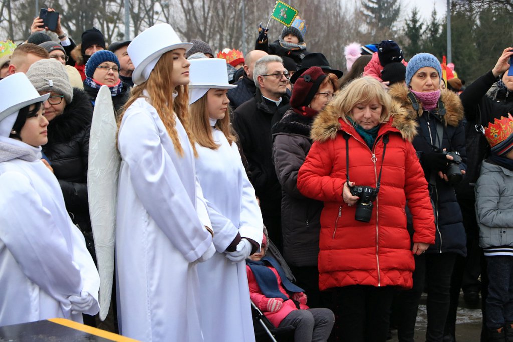 Orszak Trzech Króli w Ostrołęce [06.01.2019] - zdjęcie #38 - eOstroleka.pl