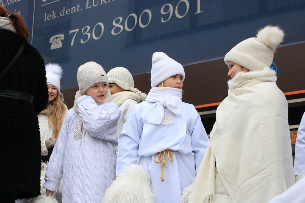 Orszak Trzech Króli w Ostrołęce [06.01.2019] - zdjęcie #29 - eOstroleka.pl