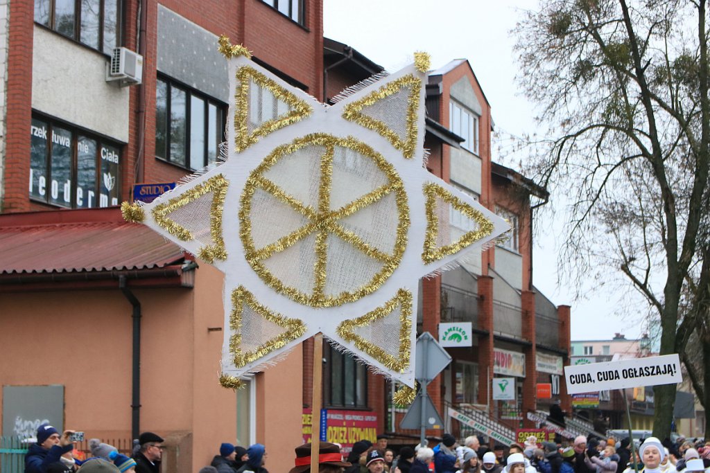 Orszak Trzech Króli w Ostrołęce [06.01.2019] - zdjęcie #8 - eOstroleka.pl