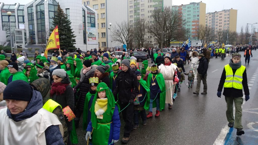 Orszak Trzech Króli 2020 w Ostrołęce [06.01.2020] - zdjęcie #30 - eOstroleka.pl