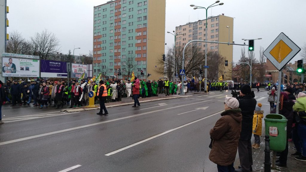 Orszak Trzech Króli 2020 w Ostrołęce [06.01.2020] - zdjęcie #26 - eOstroleka.pl