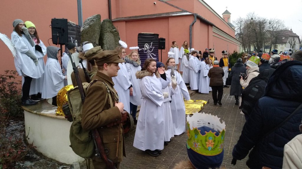 Orszak Trzech Króli 2020 w Ostrołęce [06.01.2020] - zdjęcie #23 - eOstroleka.pl