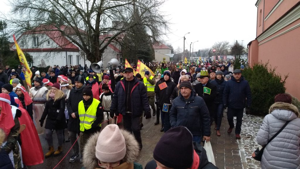 Orszak Trzech Króli 2020 w Ostrołęce [06.01.2020] - zdjęcie #2 - eOstroleka.pl