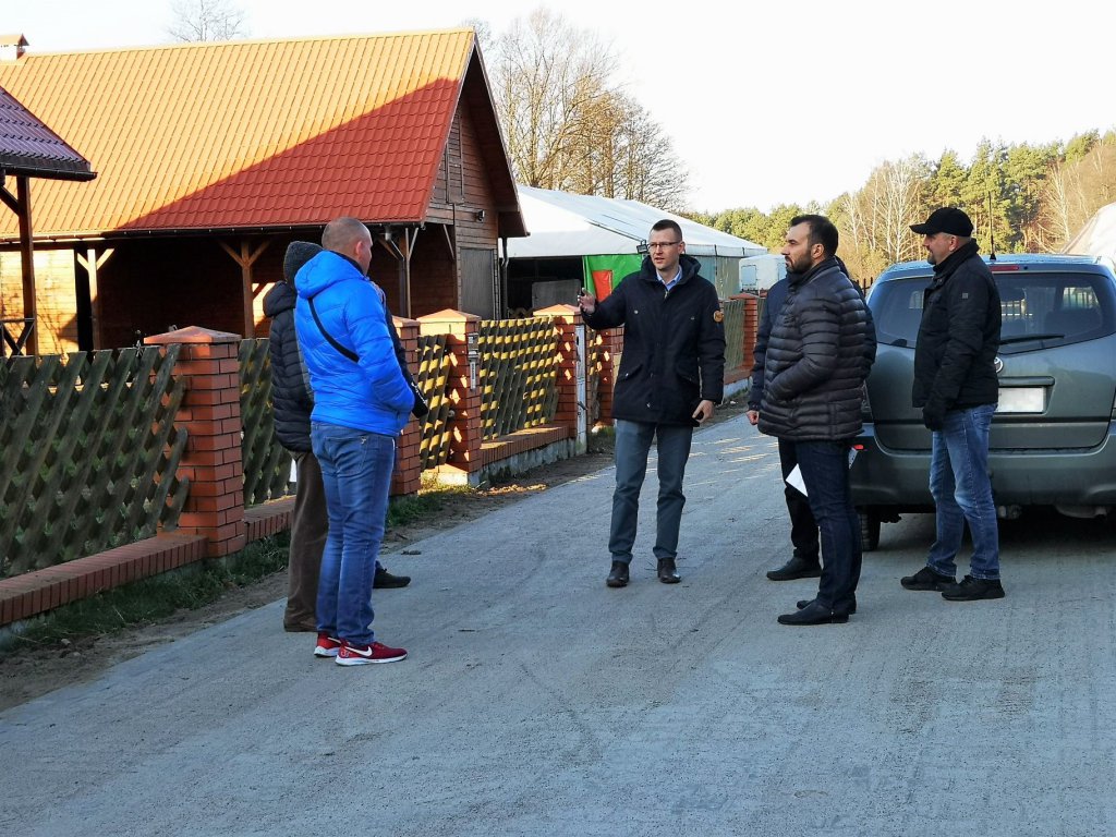 Mieszkańcy Dzbenina komfortowo dojadą do swoich domów [09.01.2020] - zdjęcie #2 - eOstroleka.pl