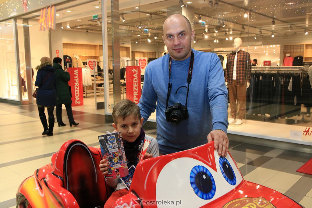 Dziś Z WOŚP-em grała Galeria Bursztynowa i „poprawczak” z Laskowca [11.01.2020] - zdjęcie #34 - eOstroleka.pl