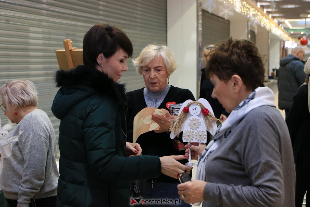 Dziś Z WOŚP-em grała Galeria Bursztynowa i „poprawczak” z Laskowca [11.01.2020] - zdjęcie #23 - eOstroleka.pl