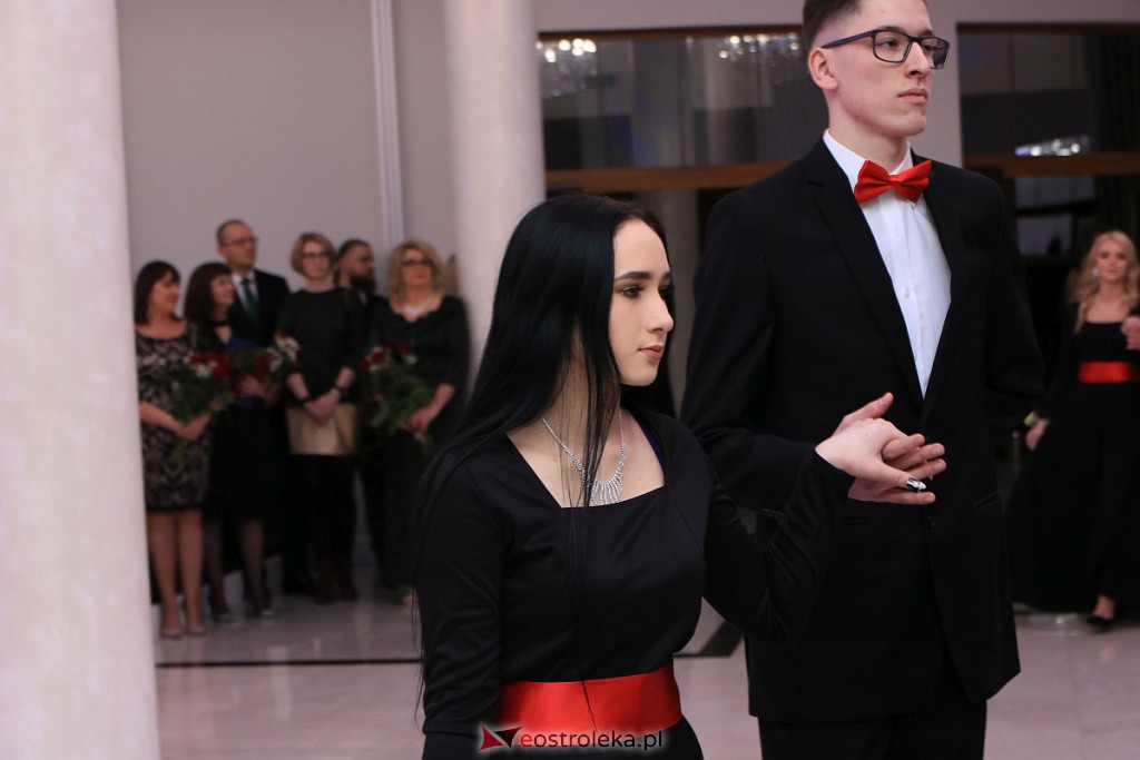 Studniówka 2020 w ZSZ nr 3 [11.01.2020] - zdjęcie #346 - eOstroleka.pl