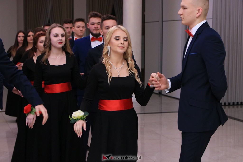 Studniówka 2020 w ZSZ nr 3 [11.01.2020] - zdjęcie #326 - eOstroleka.pl