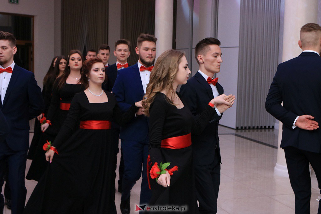 Studniówka 2020 w ZSZ nr 3 [11.01.2020] - zdjęcie #320 - eOstroleka.pl