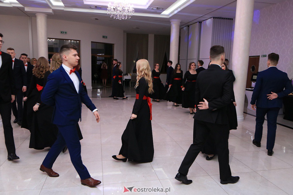 Studniówka 2020 w ZSZ nr 3 [11.01.2020] - zdjęcie #296 - eOstroleka.pl