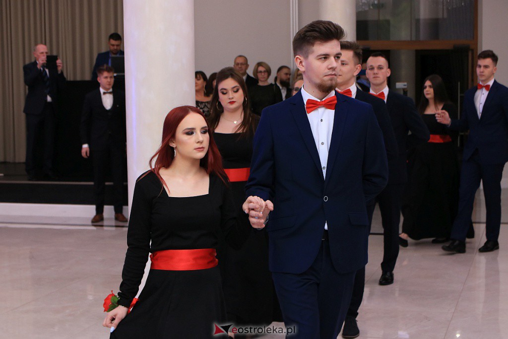 Studniówka 2020 w ZSZ nr 3 [11.01.2020] - zdjęcie #291 - eOstroleka.pl