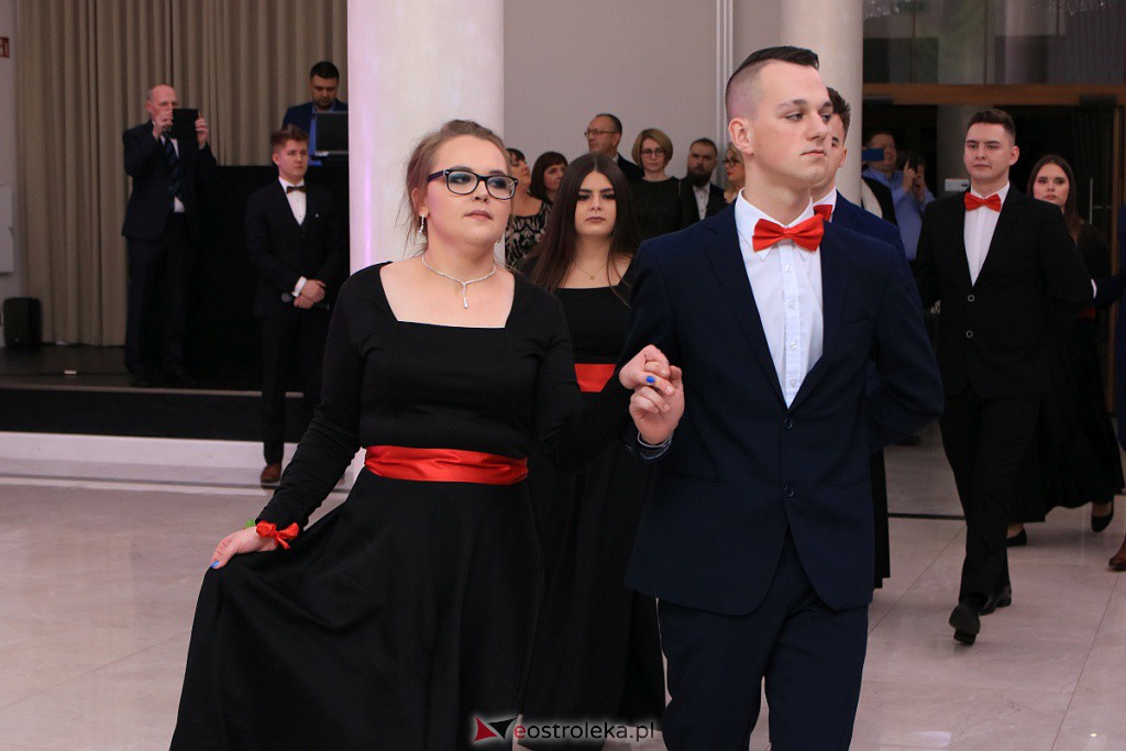 Studniówka 2020 w ZSZ nr 3 [11.01.2020] - zdjęcie #289 - eOstroleka.pl