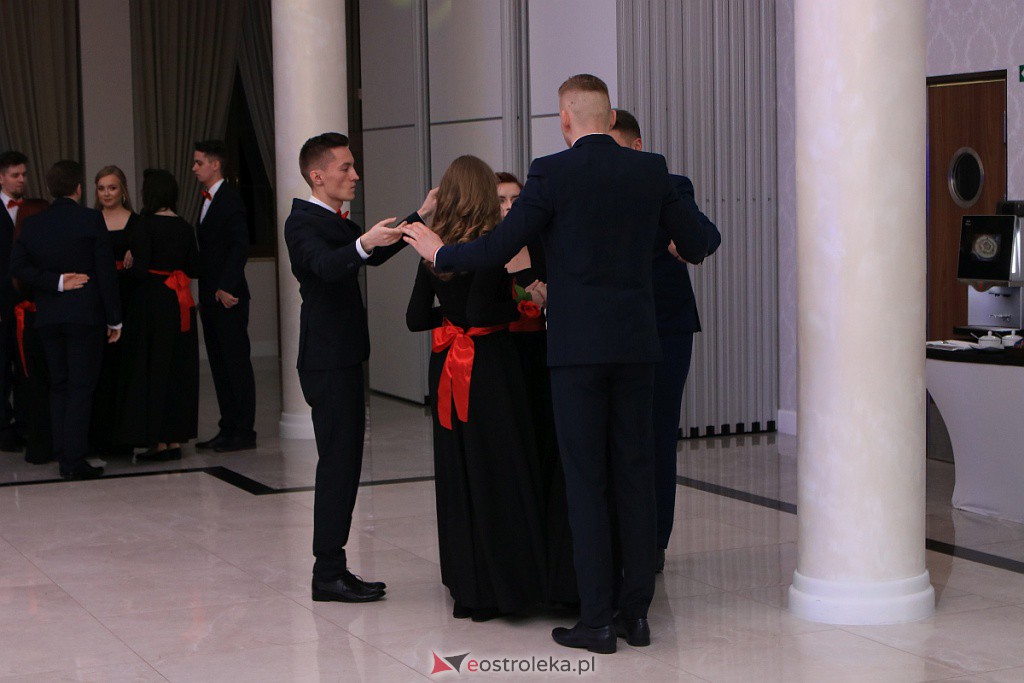 Studniówka 2020 w ZSZ nr 3 [11.01.2020] - zdjęcie #242 - eOstroleka.pl