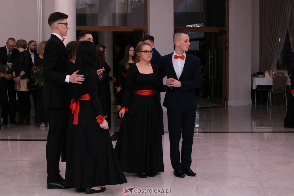 Studniówka 2020 w ZSZ nr 3 [11.01.2020] - zdjęcie #238 - eOstroleka.pl