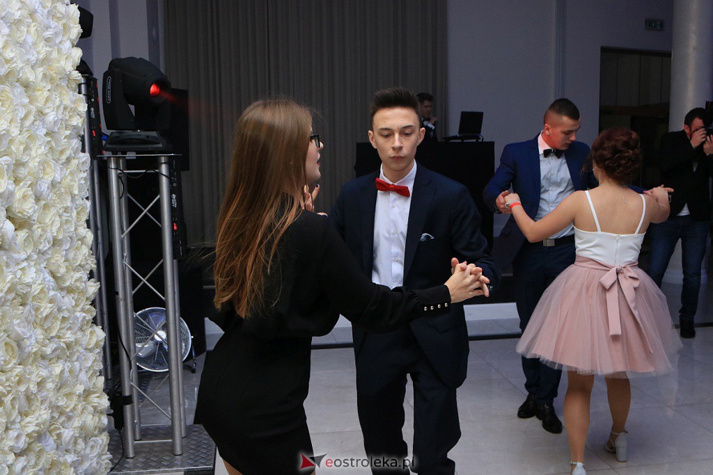 Studniówka 2020 w ZSZ nr 3 [11.01.2020] - zdjęcie #109 - eOstroleka.pl