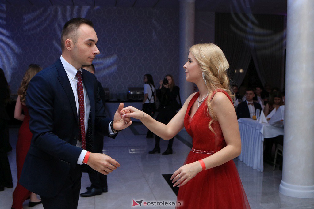 Studniówka 2020 w ZSZ nr 3 [11.01.2020] - zdjęcie #93 - eOstroleka.pl