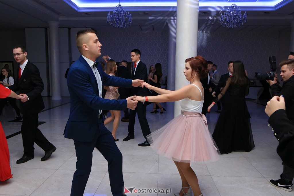 Studniówka 2020 w ZSZ nr 3 [11.01.2020] - zdjęcie #91 - eOstroleka.pl