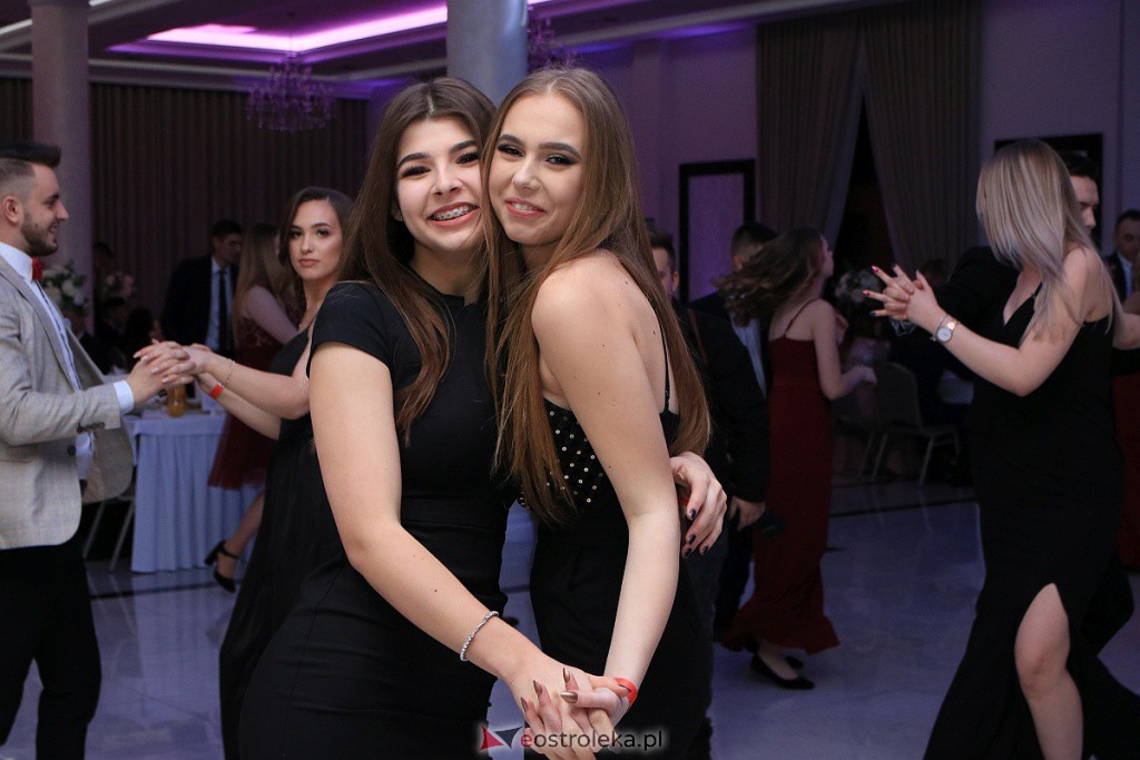 Studniówka 2020 w ZSZ nr 3 [11.01.2020] - zdjęcie #86 - eOstroleka.pl