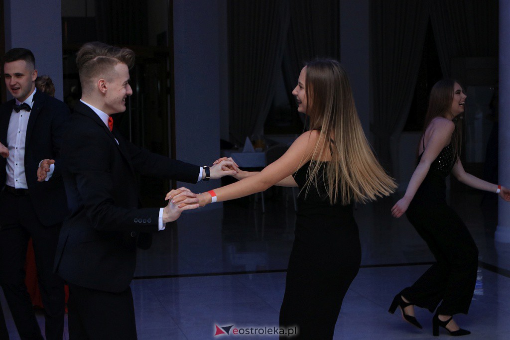 Studniówka 2020 w ZSZ nr 3 [11.01.2020] - zdjęcie #79 - eOstroleka.pl