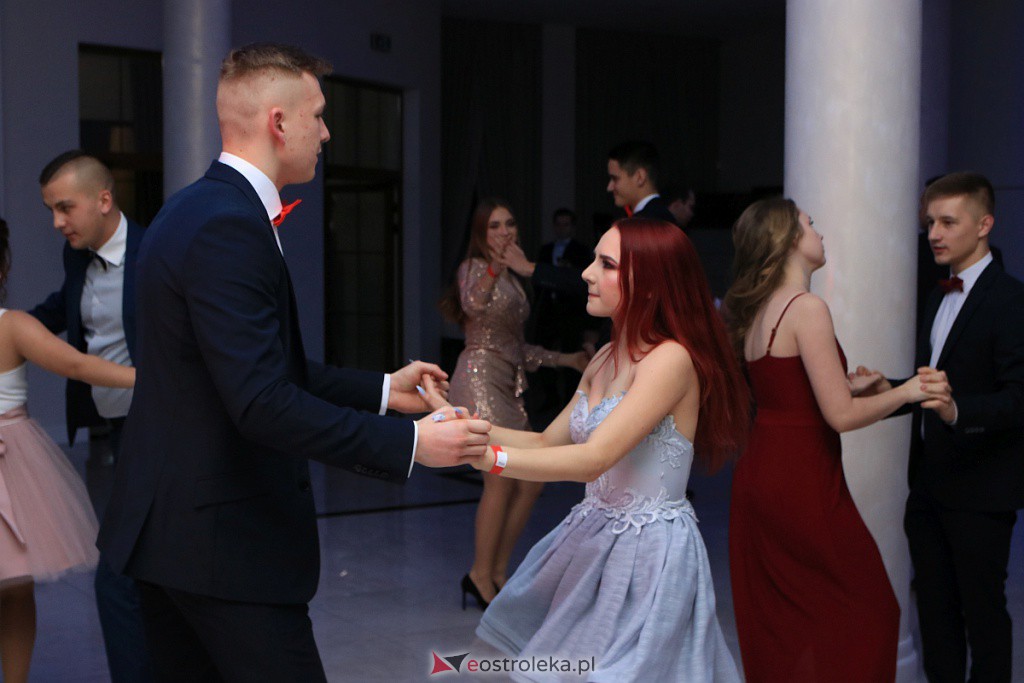 Studniówka 2020 w ZSZ nr 3 [11.01.2020] - zdjęcie #75 - eOstroleka.pl