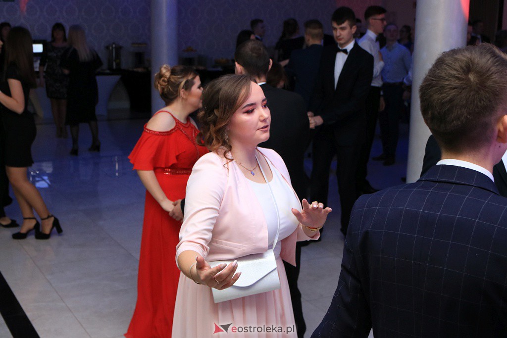 Studniówka 2020 w ZSZ nr 3 [11.01.2020] - zdjęcie #57 - eOstroleka.pl