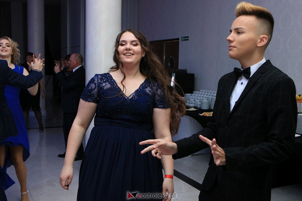 Studniówka 2020 w ZSZ nr 3 [11.01.2020] - zdjęcie #43 - eOstroleka.pl