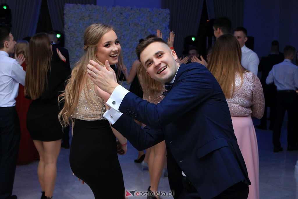 Studniówka 2020 w ZSZ nr 3 [11.01.2020] - zdjęcie #37 - eOstroleka.pl