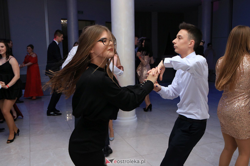 Studniówka 2020 w ZSZ nr 3 [11.01.2020] - zdjęcie #32 - eOstroleka.pl