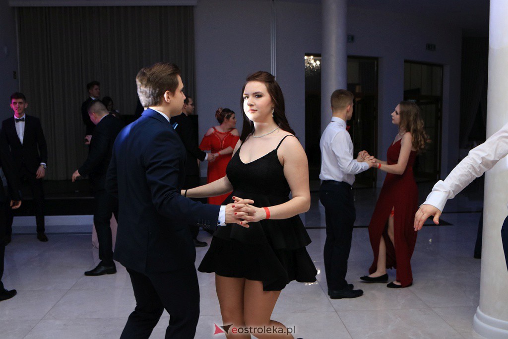 Studniówka 2020 w ZSZ nr 3 [11.01.2020] - zdjęcie #26 - eOstroleka.pl