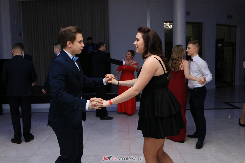 Studniówka 2020 w ZSZ nr 3 [11.01.2020] - zdjęcie #25 - eOstroleka.pl