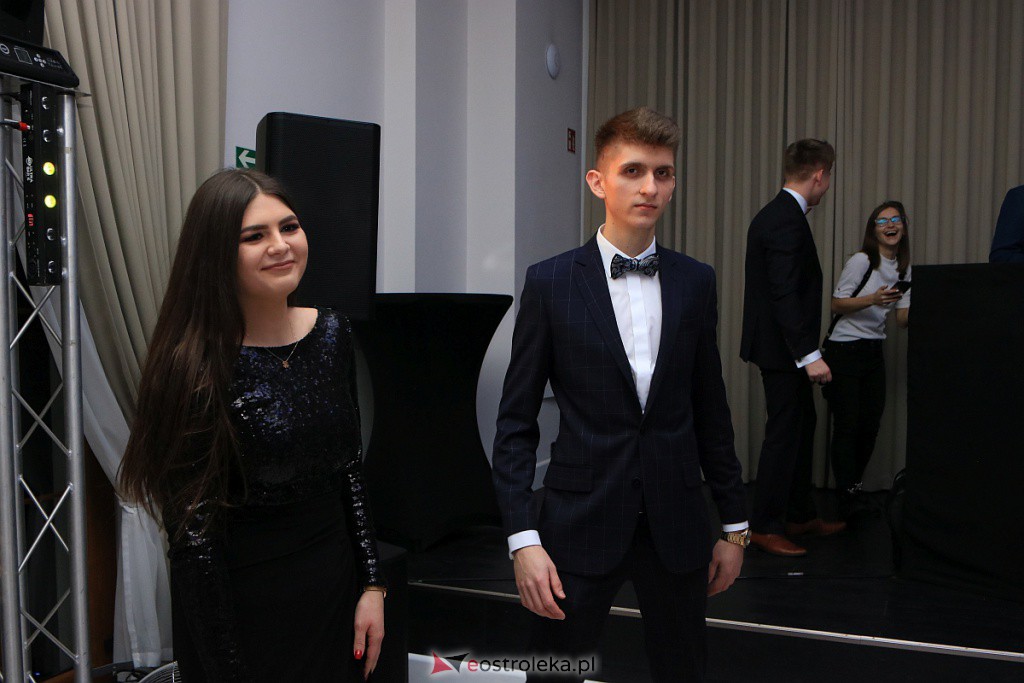 Studniówka 2020 w ZSZ nr 3 [11.01.2020] - zdjęcie #18 - eOstroleka.pl