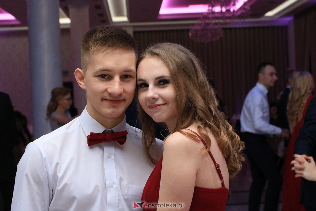 Studniówka 2020 w ZSZ nr 3 [11.01.2020] - zdjęcie #15 - eOstroleka.pl