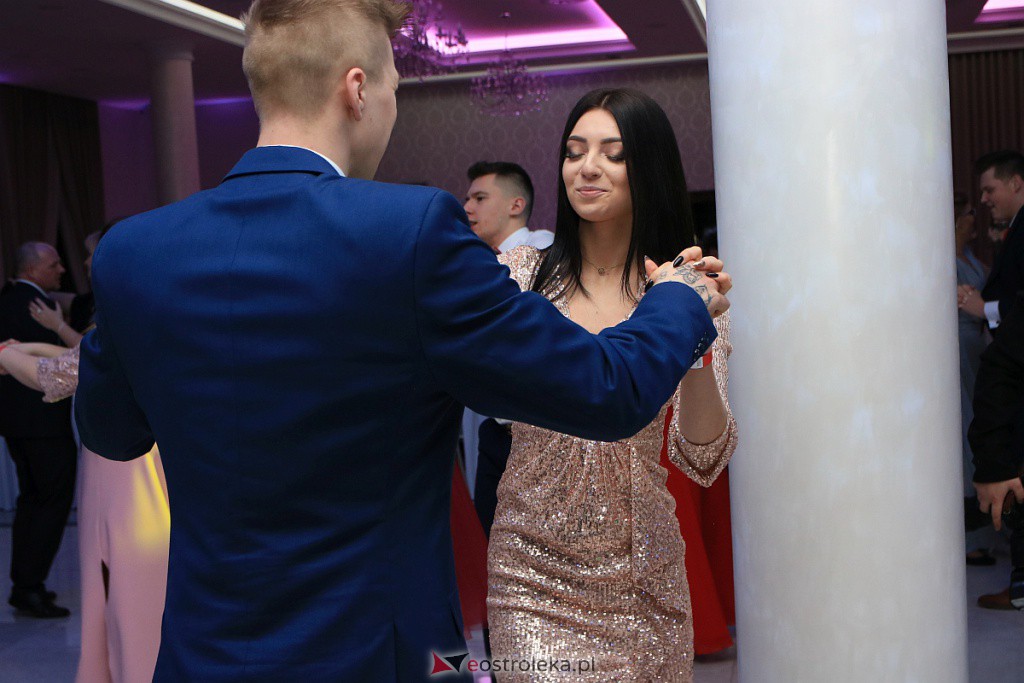 Studniówka 2020 w ZSZ nr 3 [11.01.2020] - zdjęcie #13 - eOstroleka.pl