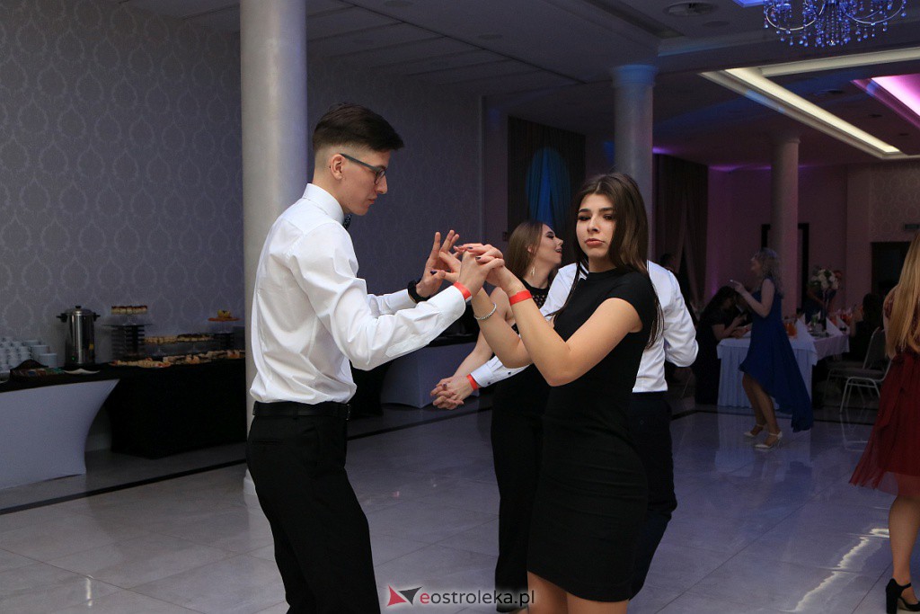 Studniówka 2020 w ZSZ nr 3 [11.01.2020] - zdjęcie #9 - eOstroleka.pl