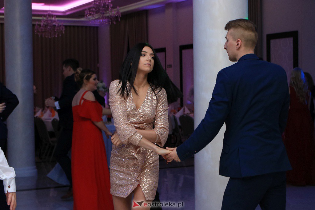 Studniówka 2020 w ZSZ nr 3 [11.01.2020] - zdjęcie #6 - eOstroleka.pl