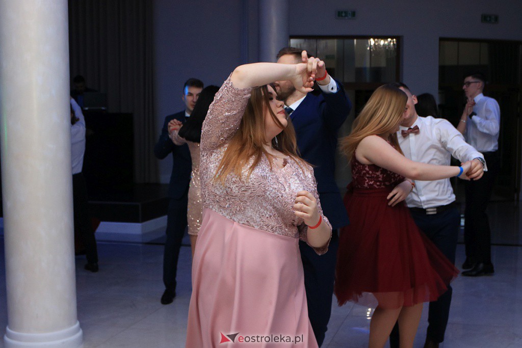 Studniówka 2020 w ZSZ nr 3 [11.01.2020] - zdjęcie #74 - eOstroleka.pl