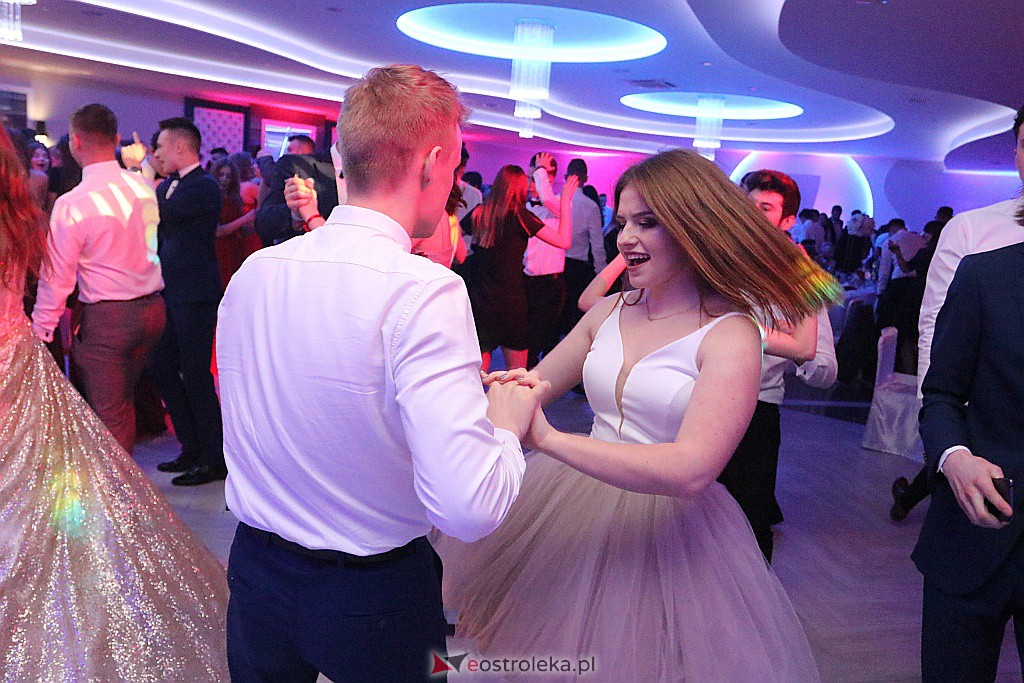 Studniówka 2020 w I LO w Ostrołęce [11.01.2020] - zdjęcie #45 - eOstroleka.pl