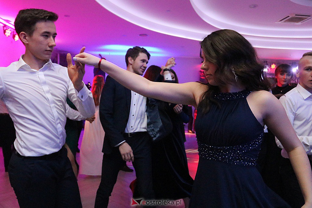 Studniówka 2020 w I LO w Ostrołęce [11.01.2020] - zdjęcie #2 - eOstroleka.pl