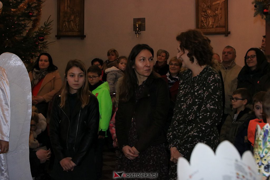 Kolędowanie w kościele pw. Zbawiciela Świata [12.01.2020] - zdjęcie #22 - eOstroleka.pl