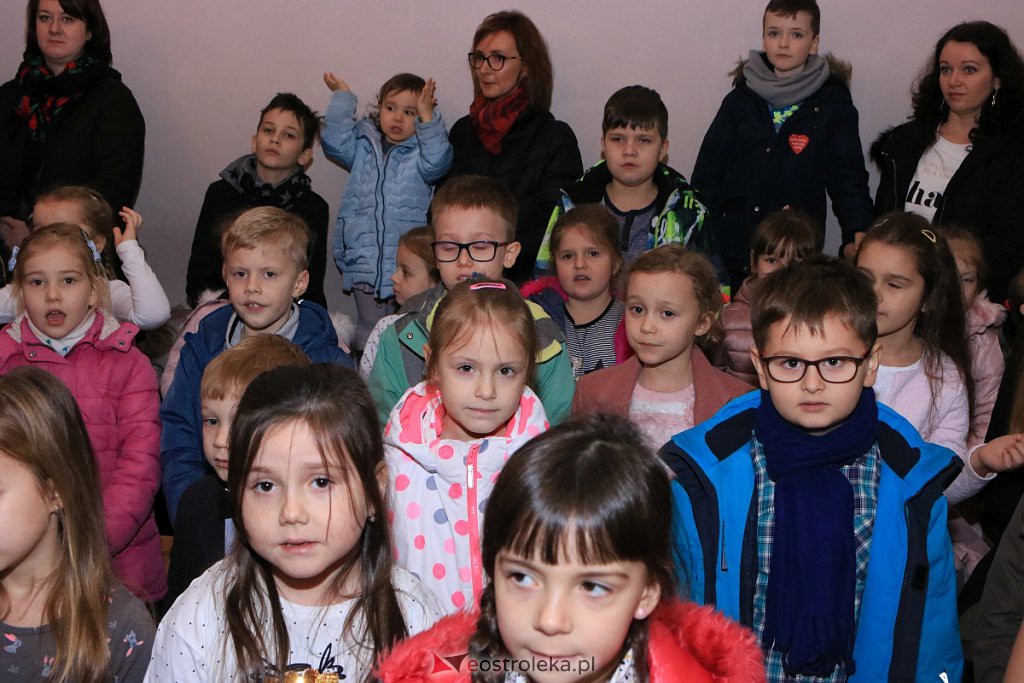 Kolędowanie w kościele pw. Zbawiciela Świata [12.01.2020] - zdjęcie #11 - eOstroleka.pl