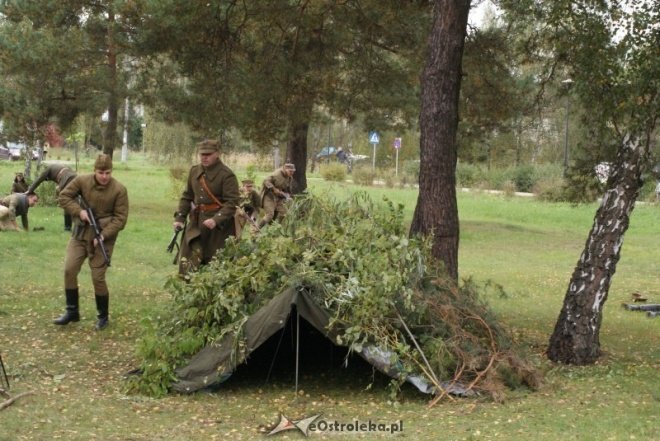 Uroczystości nadania imienia w ginmnzajum nr 2 (01.10.2010) - zdjęcie #115 - eOstroleka.pl