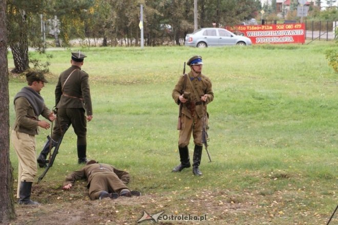 Uroczystości nadania imienia w ginmnzajum nr 2 (01.10.2010) - zdjęcie #37 - eOstroleka.pl