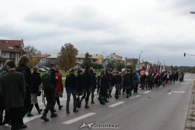 Uroczystości nadania imienia w ginmnzajum nr 2 (01.10.2010) - zdjęcie #89 - eOstroleka.pl