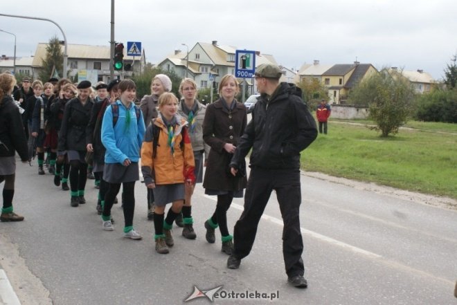 Uroczystości nadania imienia w ginmnzajum nr 2 (01.10.2010) - zdjęcie #67 - eOstroleka.pl