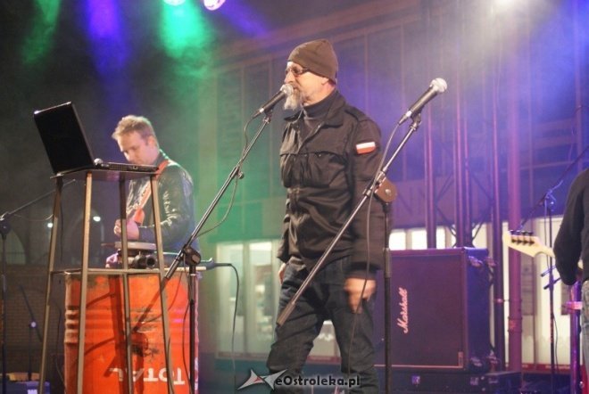 Koncert De Press w Ostrołęce (01.10.2010)	  - zdjęcie #1 - eOstroleka.pl