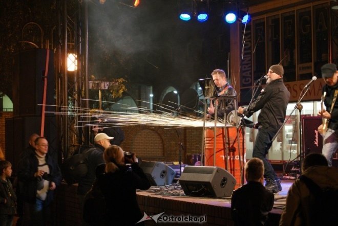 Koncert De Press w Ostrołęce (01.10.2010)	  - zdjęcie #28 - eOstroleka.pl