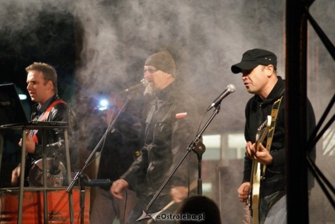 Koncert De Press w Ostrołęce (01.10.2010)	  - zdjęcie #33 - eOstroleka.pl
