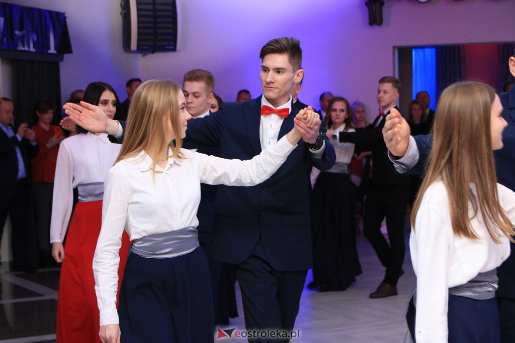 Studniówka 2020 w ZSZ nr 1 [18.01.2020] - zdjęcie #364 - eOstroleka.pl