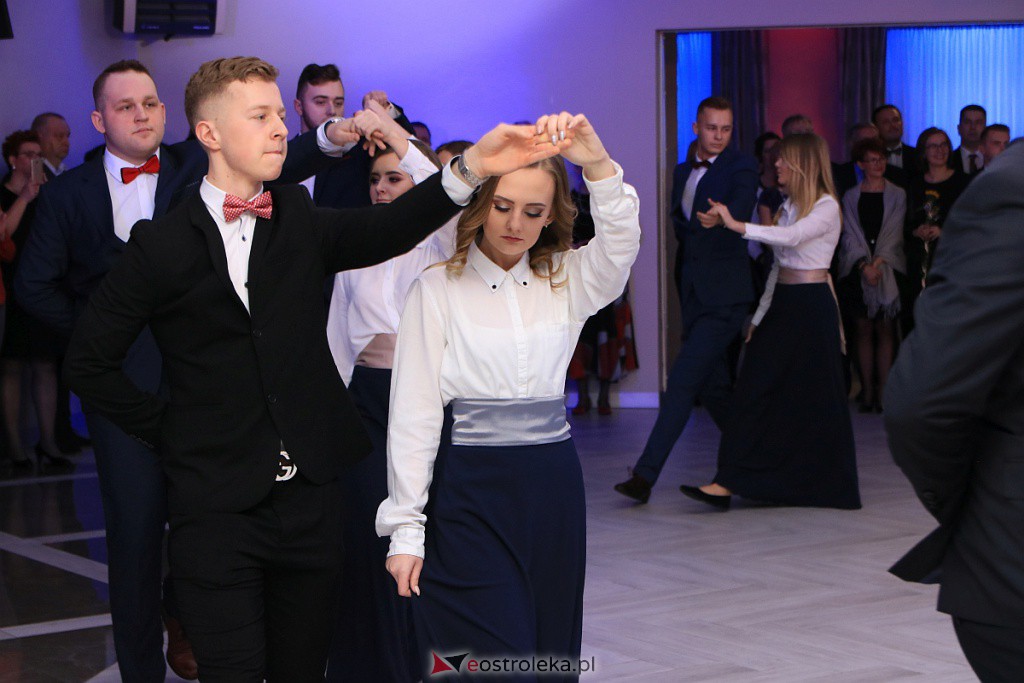 Studniówka 2020 w ZSZ nr 1 [18.01.2020] - zdjęcie #361 - eOstroleka.pl